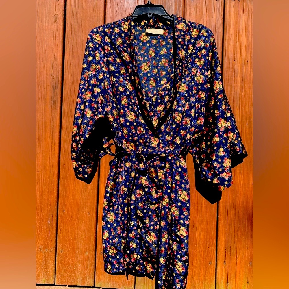 Val Mode Lingerie Set Robe & Nightgown blue red yellow floral